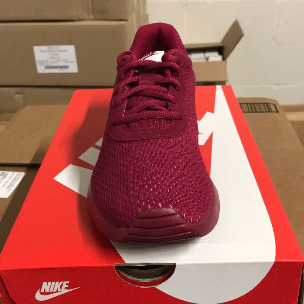 WOMNS NIKE TANJUN 917537-600 - Picture 3 of 6